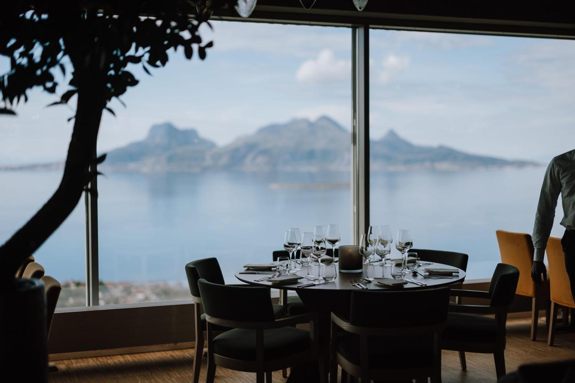 Wood Hotel Bodø Dış mekan fotoğraf
