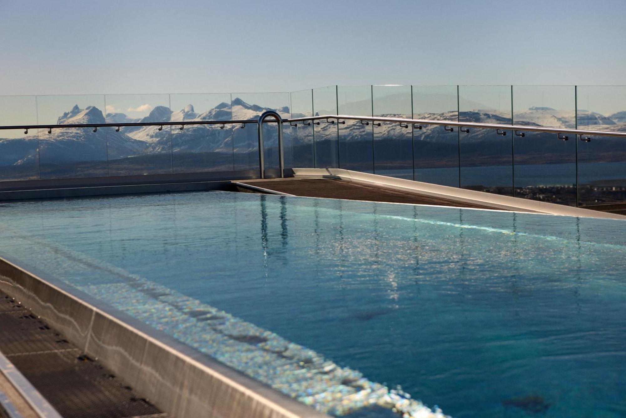 Wood Hotel Bodø Dış mekan fotoğraf