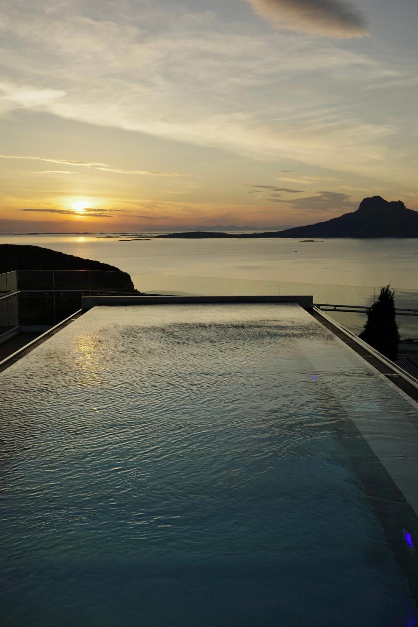 Wood Hotel Bodø Dış mekan fotoğraf